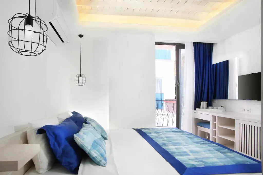 Каш: Nur Beach Hotel