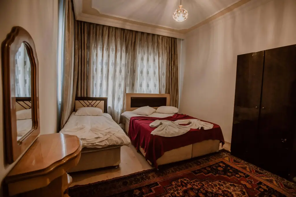 Ургуп: Alexander Cave House