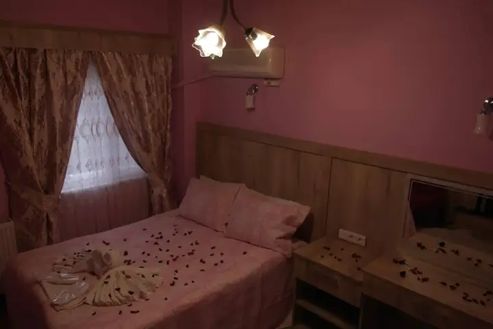 Сайл: Armoni Motel Agva