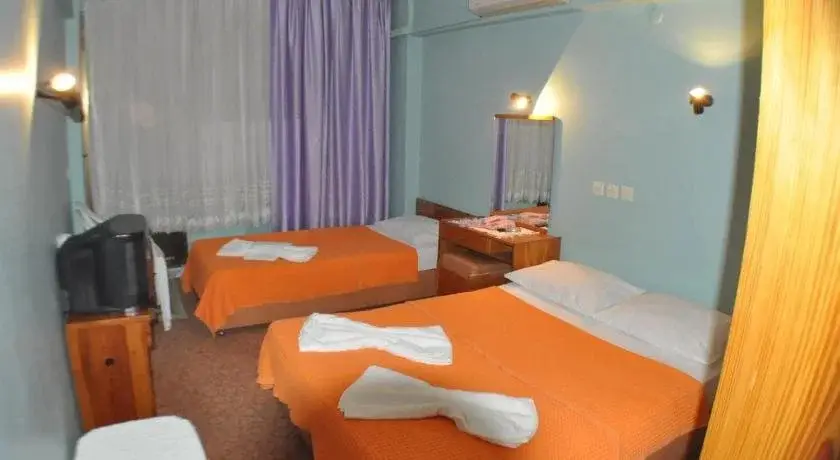 Кушадасы: Akerdem Hotel