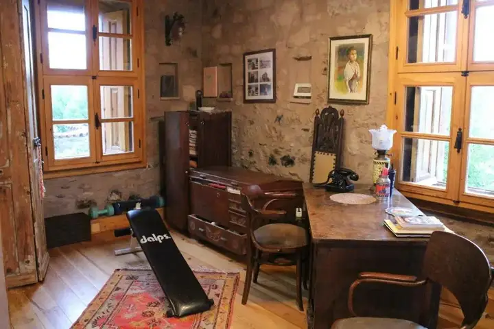 Айвалык: Stone House with Garden in Cunda/Ayvalik