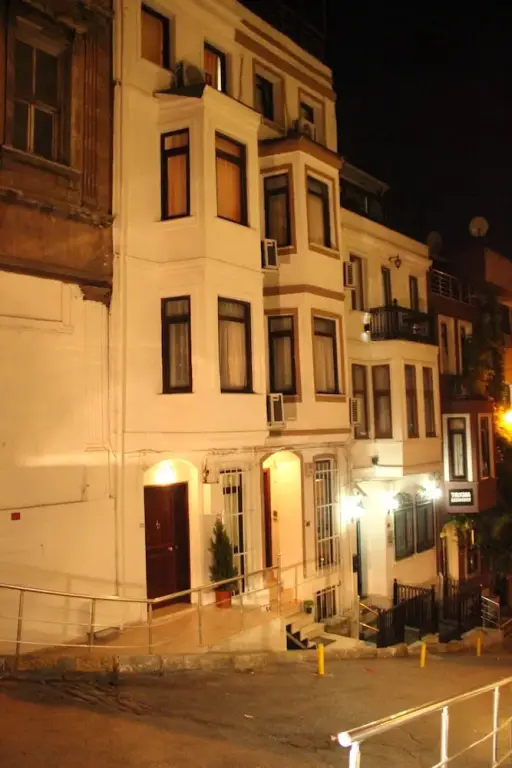Стамбул: Eagle Residence Taksim