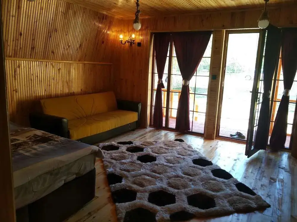 Бостанки: Eliya Pansiyon Restoran
