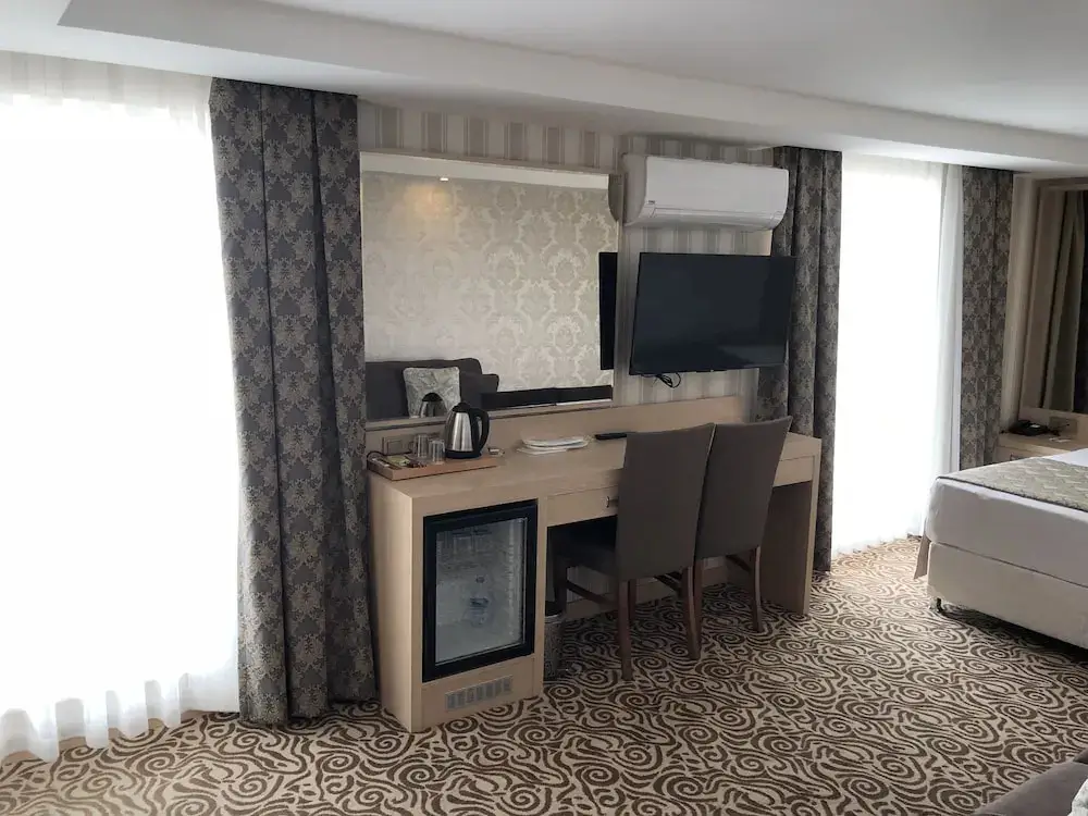 Аксехир: Grand Hotel Aksehir