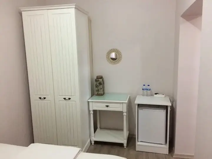 Бурхание: Burhaniye Merkez Otel