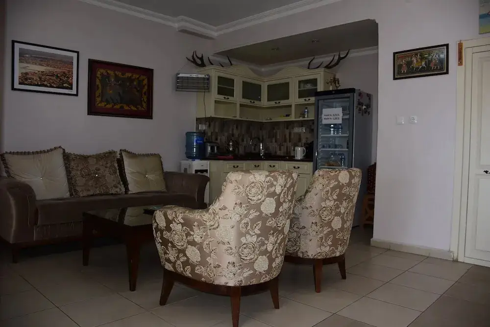 Бурхание: Burhaniye Merkez Otel