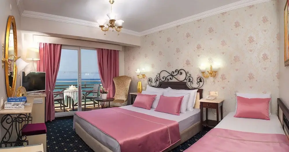 Гюмюльдур: Asmira Royal Hotel