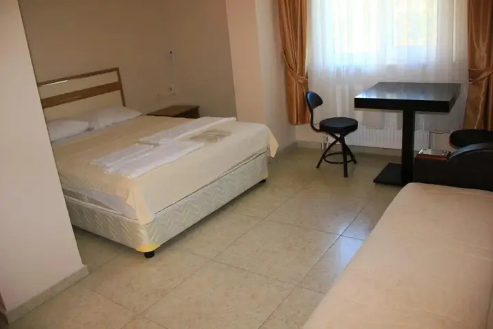 Сайл: Yağiz Otel