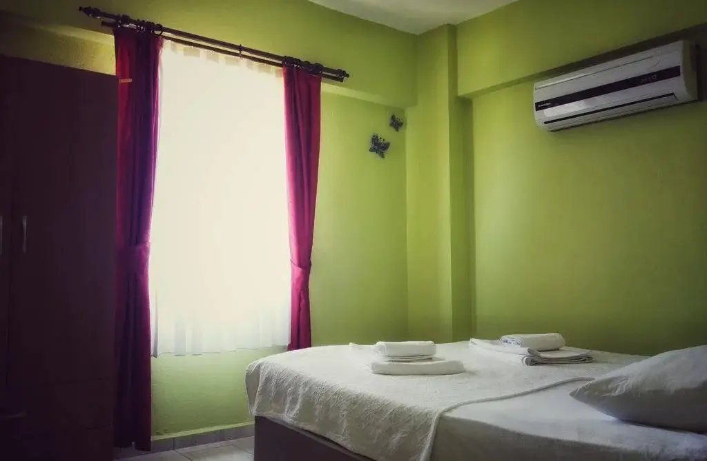 Бозджаада: Saklıbahçe Hotel