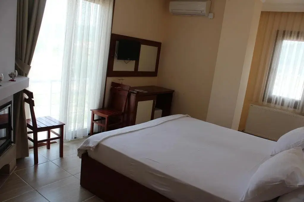 Сайл: Tramonto Hotel