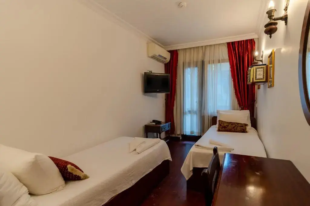 Стамбул: Şebnem Hotel