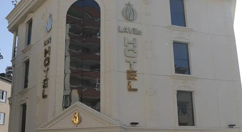 Hotel Laville — фото 1