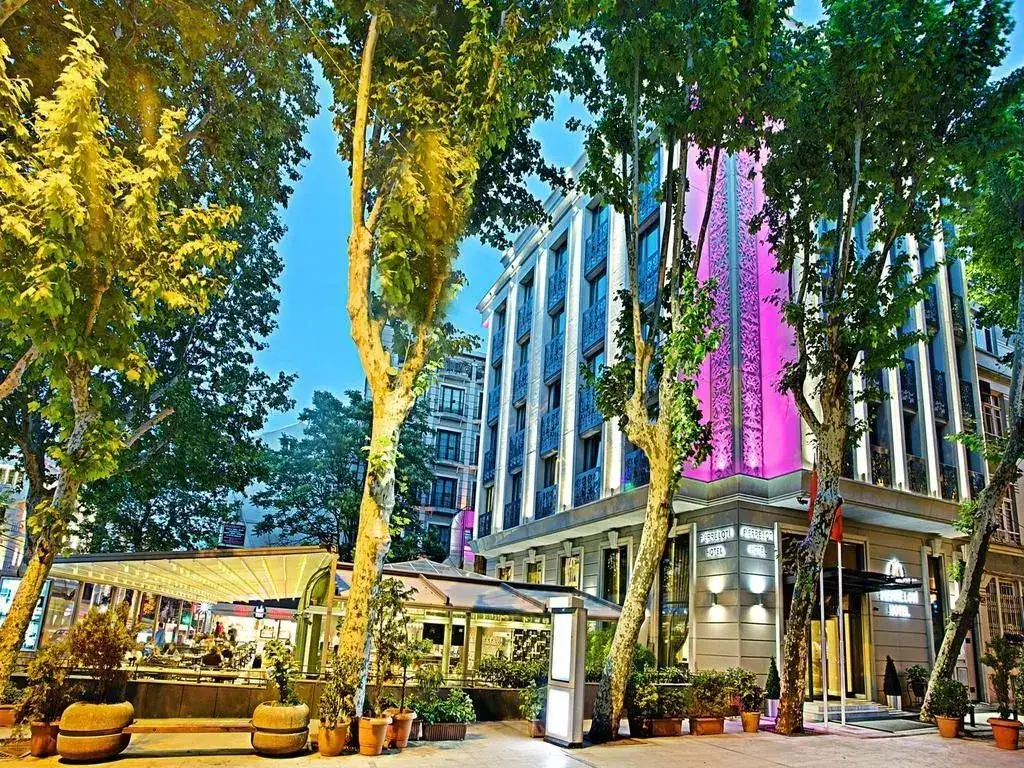 AHC Ayasofya Hotel — фото 1
