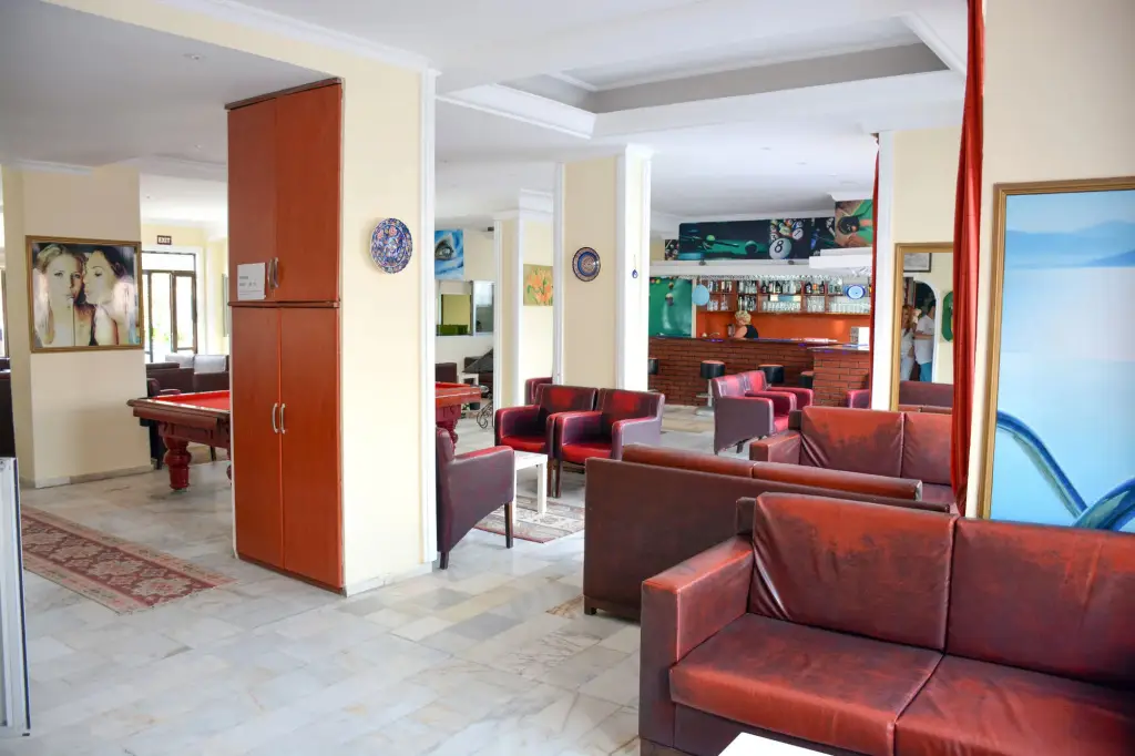 Дидим: Hotel First Class