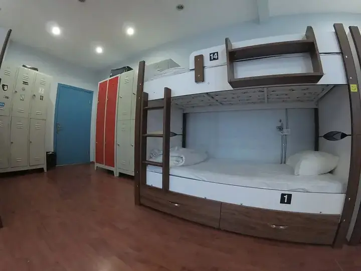 Стамбул: The House Apart