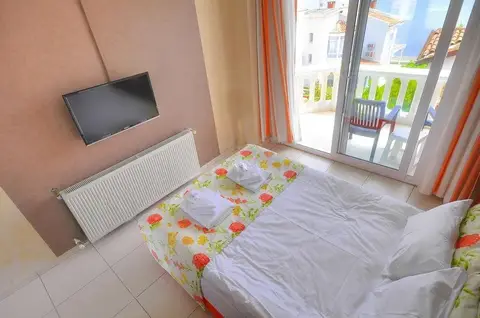 Cunda Ezer Otel — фото 1