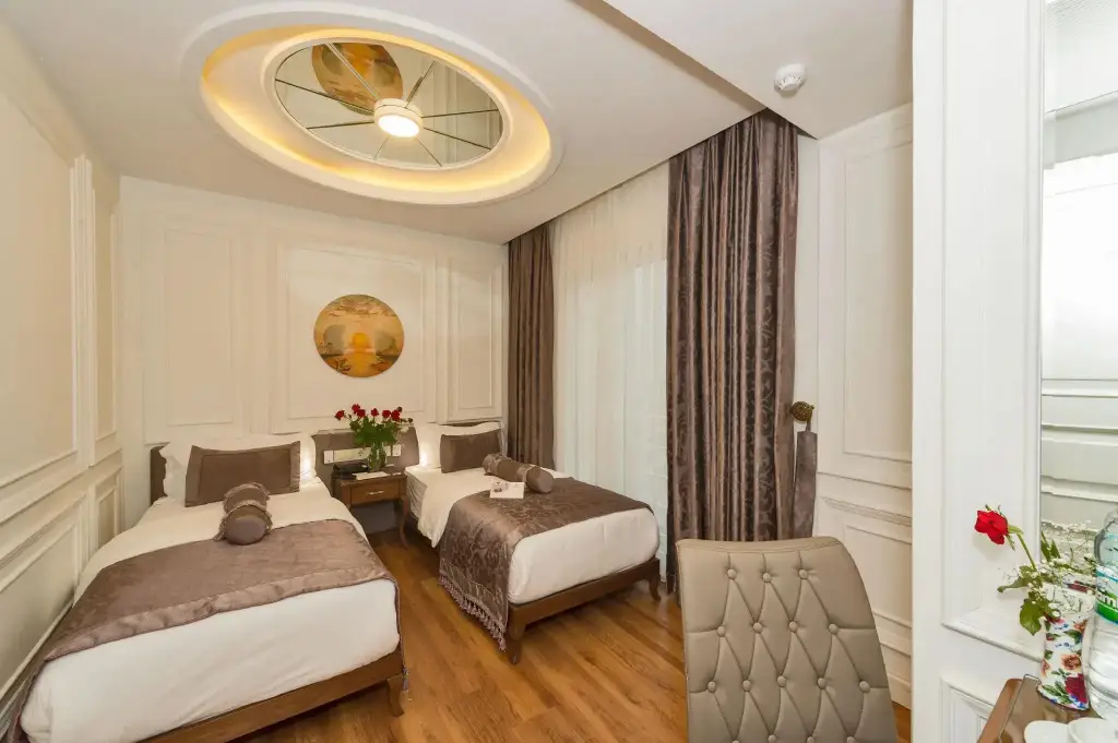 Стамбул: Darkmen 2 Hotel
