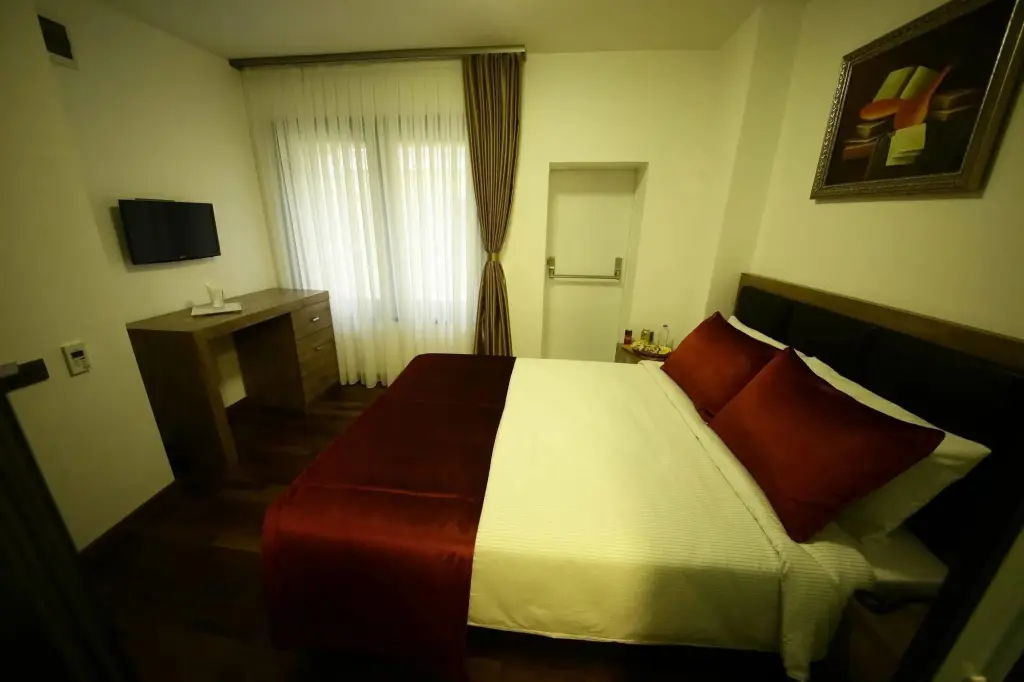 Стамбул: An Otel
