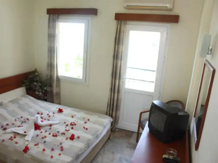 Тургутрейс: Fiorita Beach Hotel