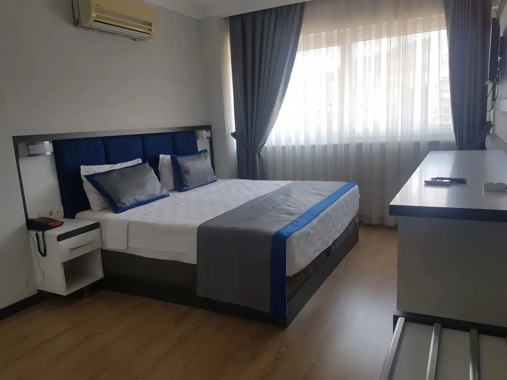 Измир: Alican 2 Hotel
