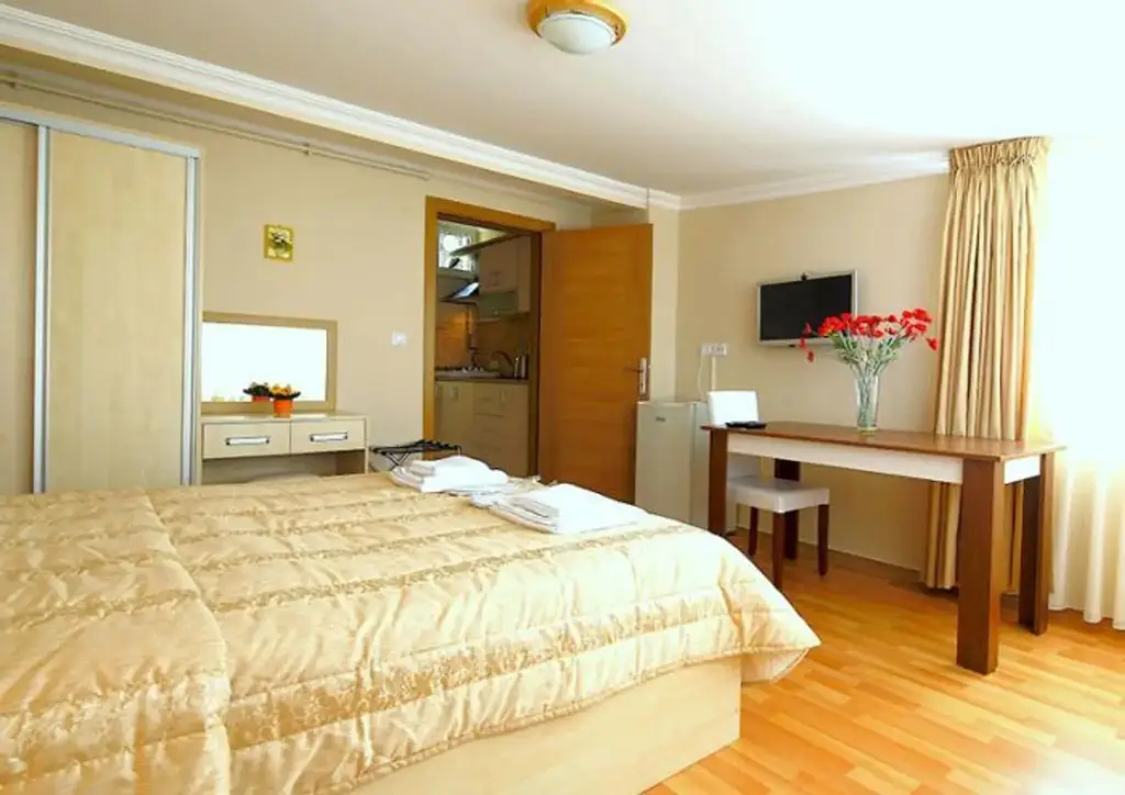 Стамбул: Ates Clco House