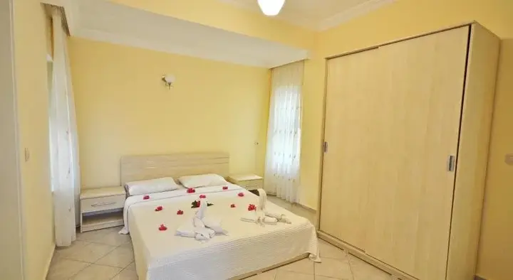 Фетхие: Sunset Beach Club by Aqua Lettings