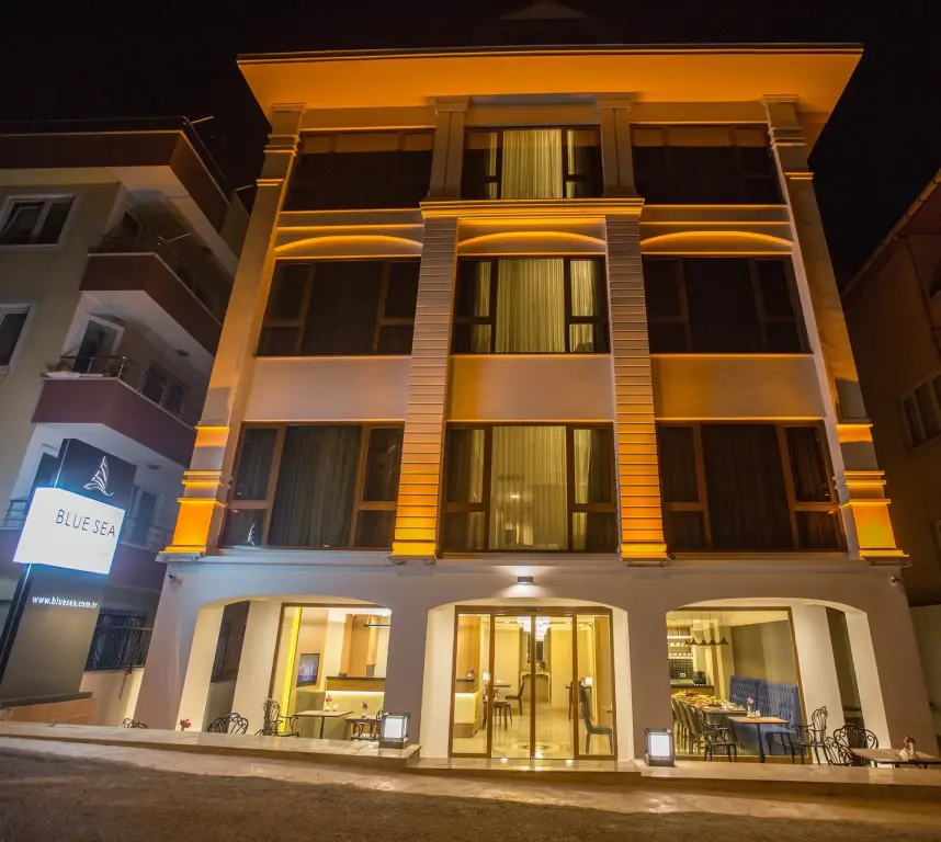 Blue Sea Hotel — фото 1