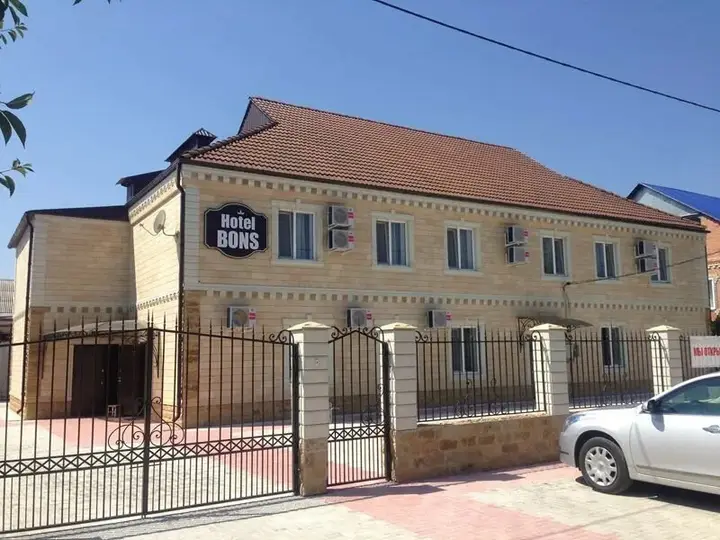 Лабинск: Отель Бонс