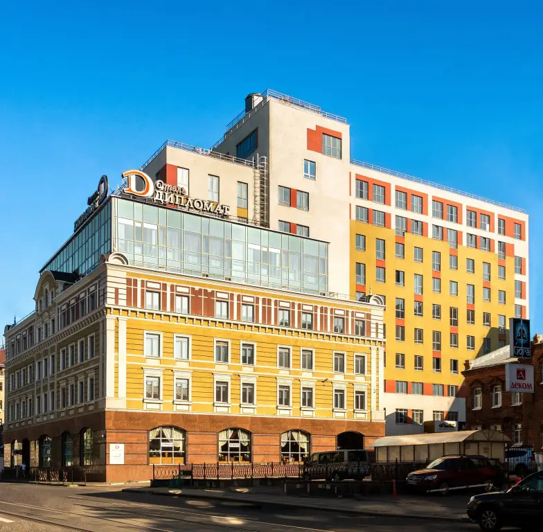 Diplomat Business Hotel — фото 1