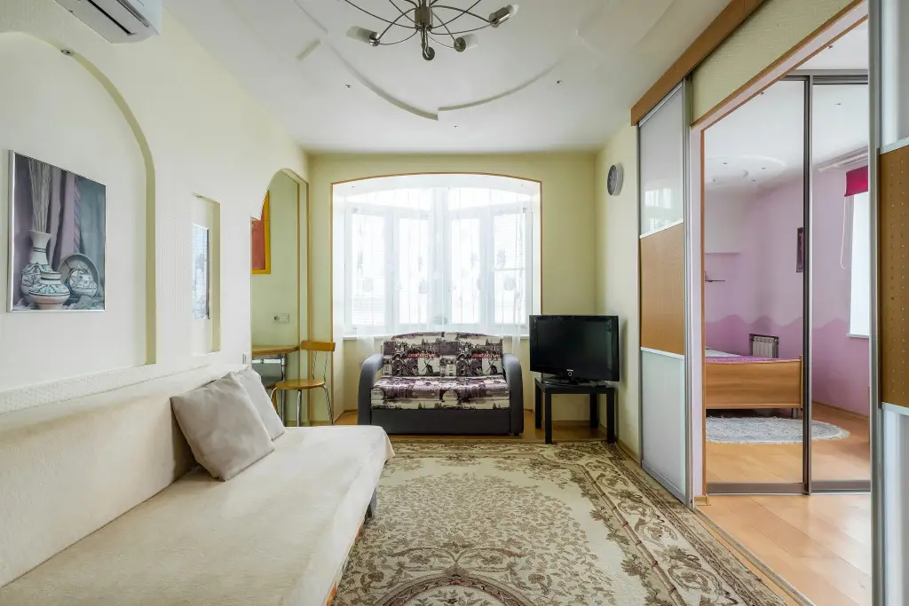 Апартаменты Gorkiy House с видом на Большую Покровскую 32-2 — фото 1