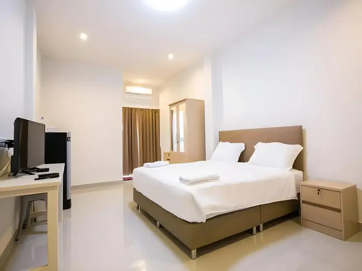 Пхетчхабури: J-House Phetchaburi