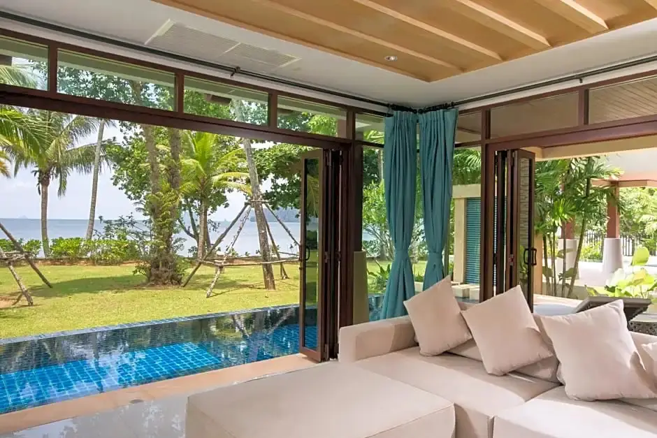 Краби: Amatapura Beachfront Villa 14