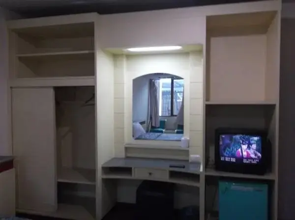 Хатъяй: Chonlatarn Hotel