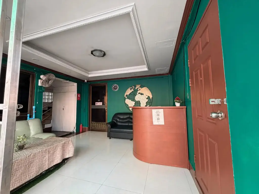 Паттайя: Greenvale Serviced Apartment