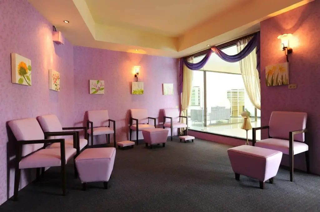 Паттайя: Angket Hip Residence