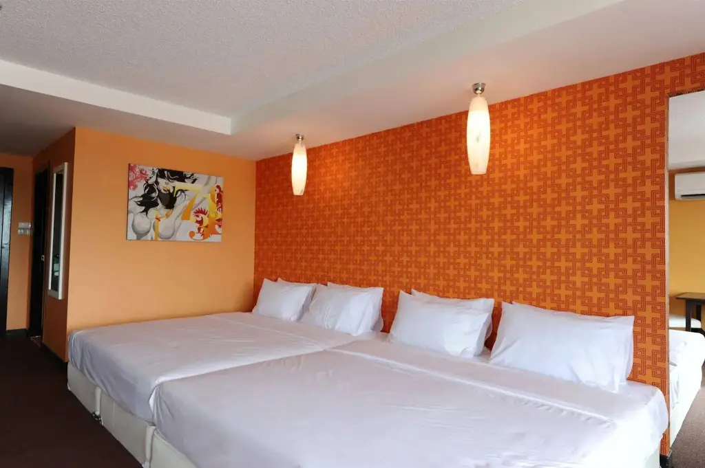 Паттайя: Angket Hip Residence