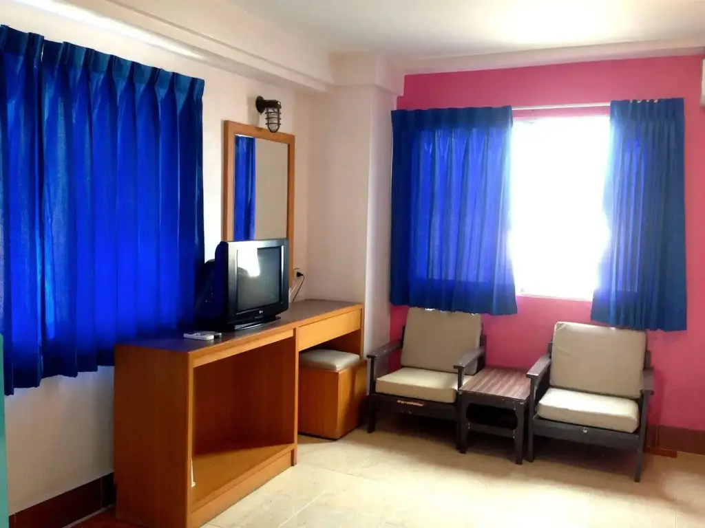 Паттайя: Cherry Hotel
