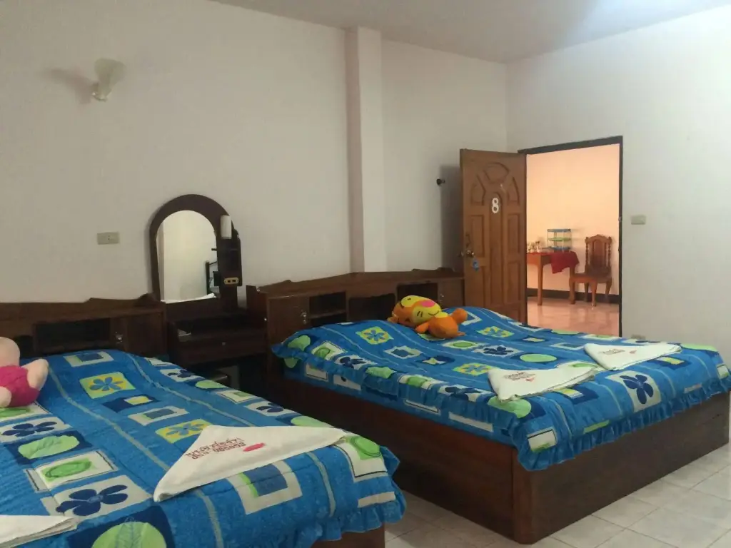 Паи: Poon Resort