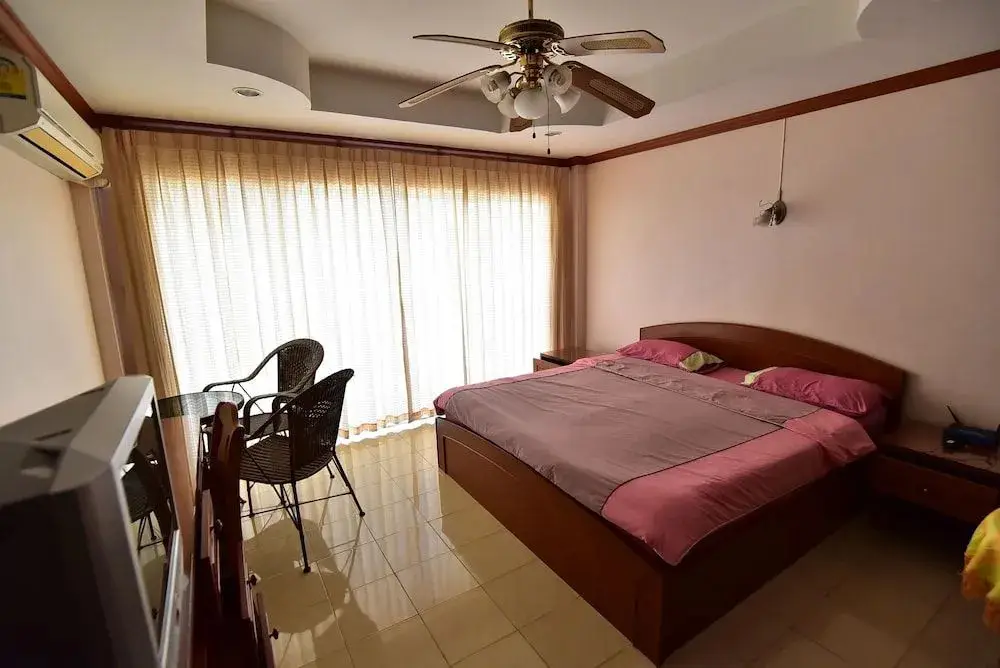Паттайя: Thip House