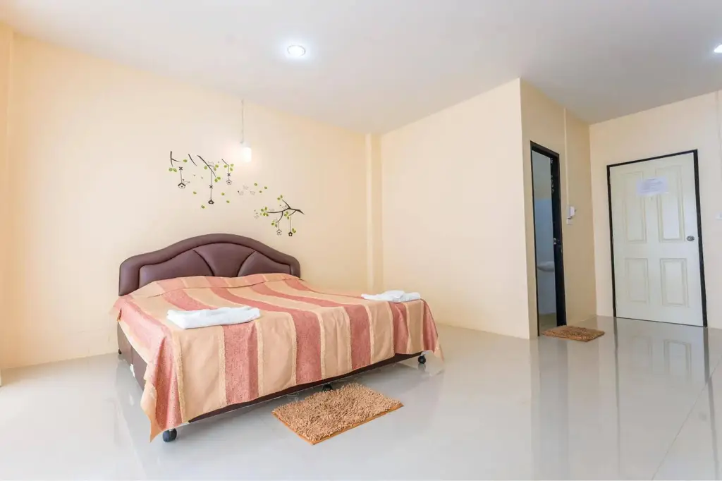 Мае-Сай: Phet Ngam Hotel