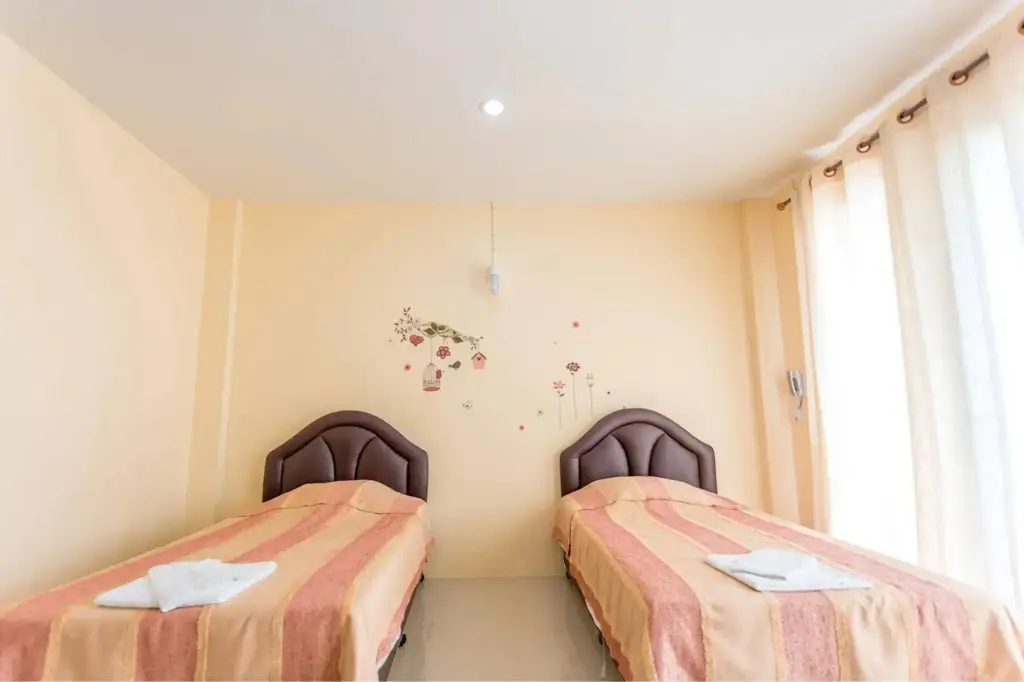 Мае-Сай: Phet Ngam Hotel