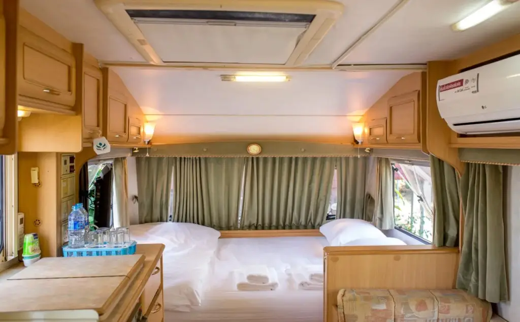 Самуи: Samui Caravans Beach Camp