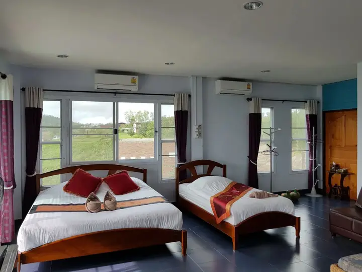 Кхао-Кхо: Baanmorkburi Resort