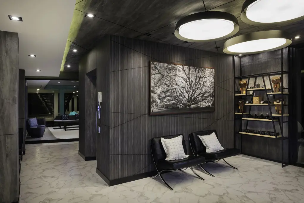 Нахон Фаном: R Photo Hotel