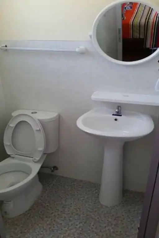 Районг: Yaris House