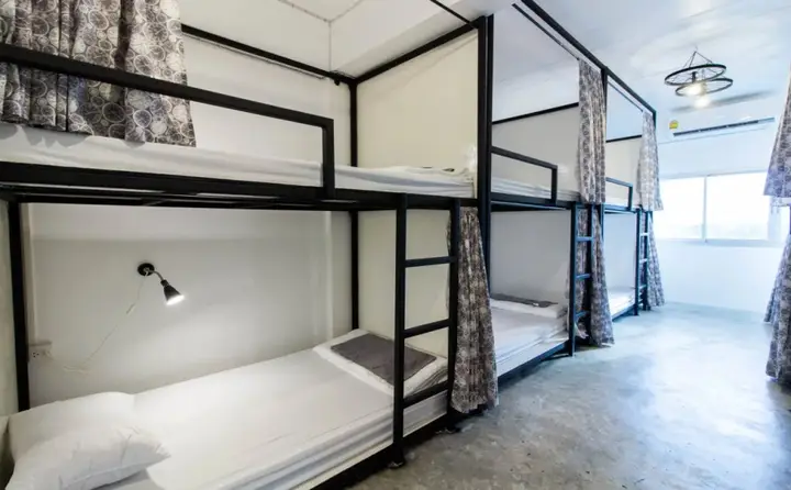 Аюттхая: 11.11 Hostel