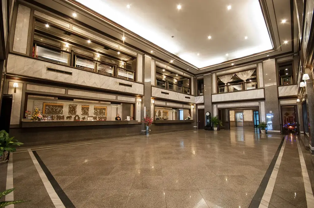 Хатъяй: Diamond Plaza Hotel