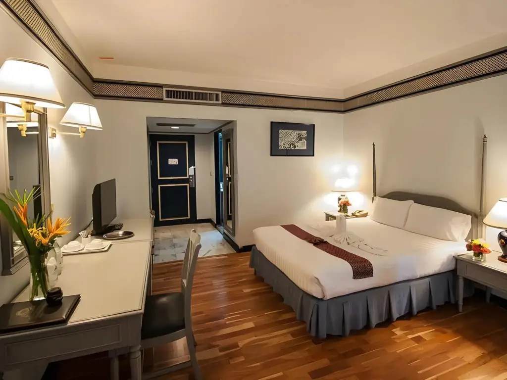 Хатъяй: Diamond Plaza Hotel