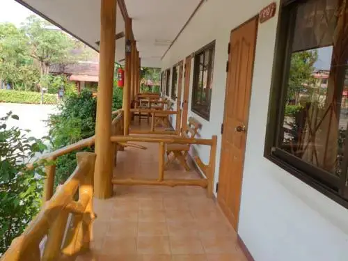 Сукотай: MG Guest House