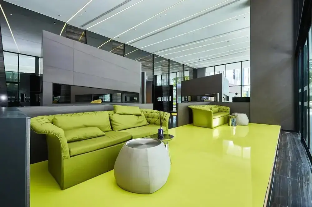 Паттайя: The Base Pattaya by Smart Delight